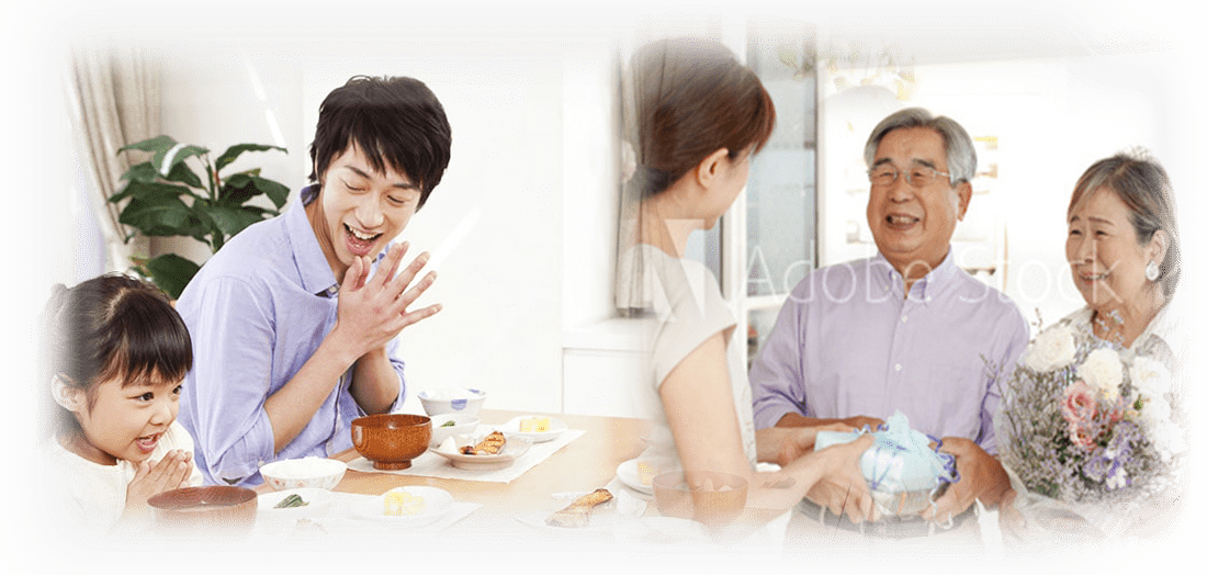 家族で食卓を囲っている